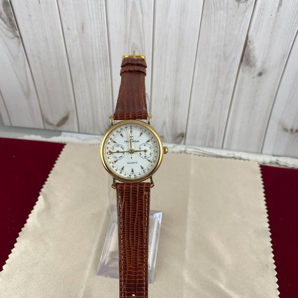 Ted Lapidus Gold Tone Case Quartz Analog UNISEX Watch 4 Hand White Enamel Dial - Picture 2 of 7